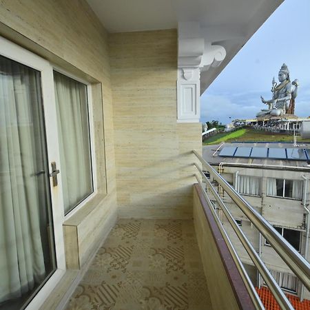 Rns Residency Sea View Hotell Māvalli Exteriör bild